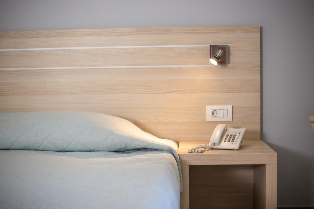 Hotel Niriides Beach Kolymbia Ngoại thất bức ảnh