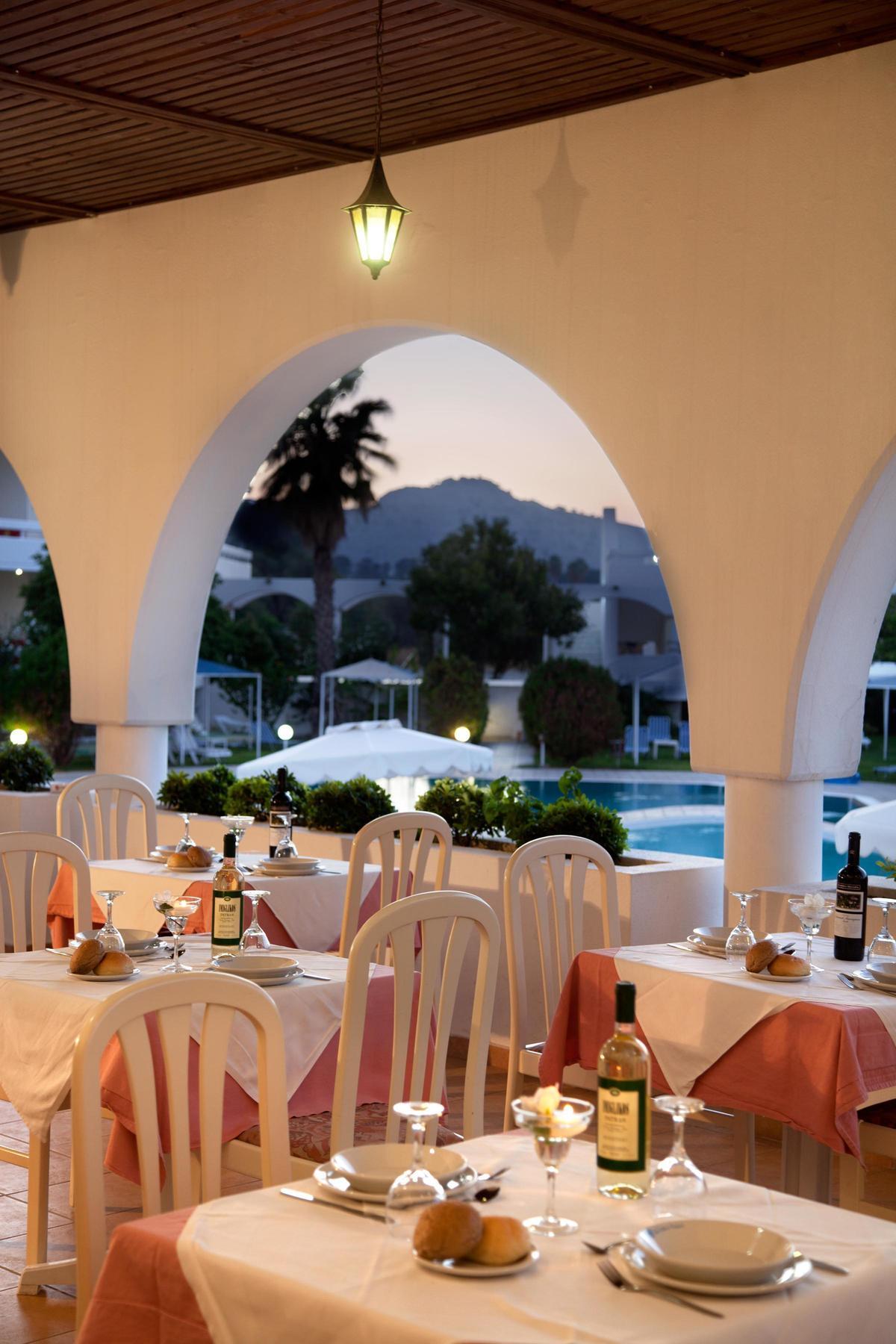 Hotel Niriides Beach Kolymbia Ngoại thất bức ảnh