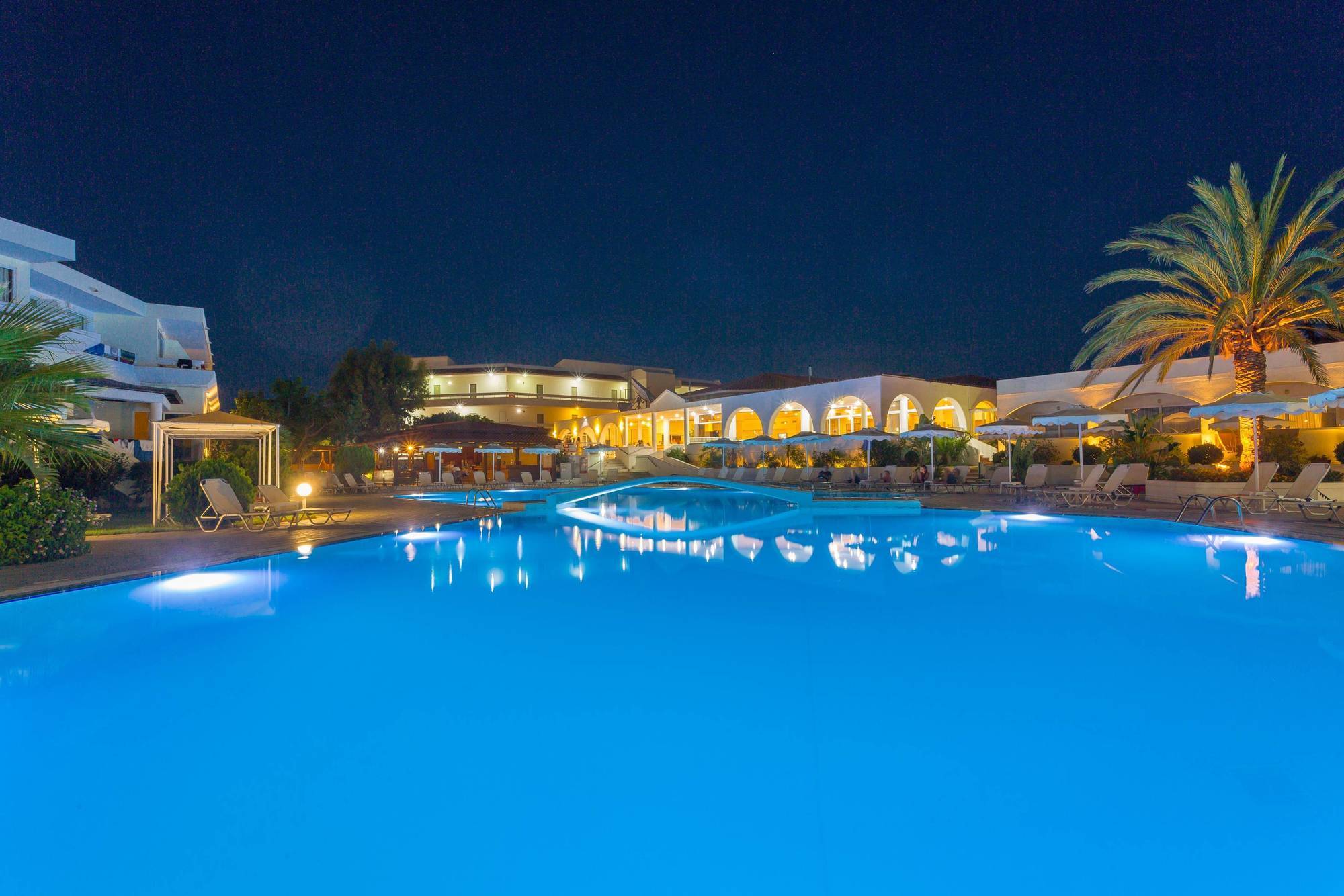 Hotel Niriides Beach Kolymbia Ngoại thất bức ảnh