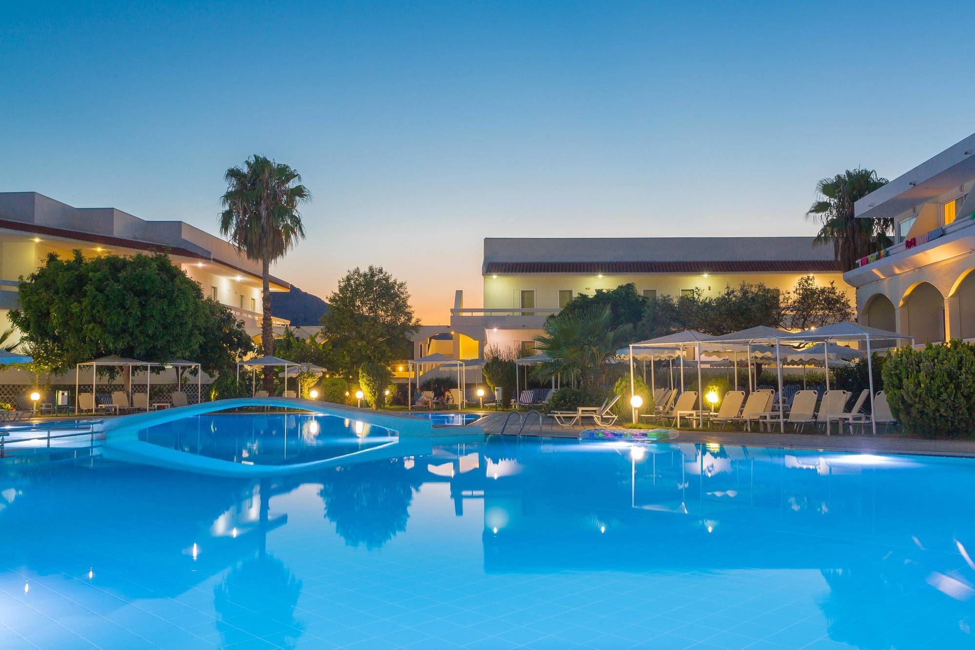 Hotel Niriides Beach Kolymbia Ngoại thất bức ảnh